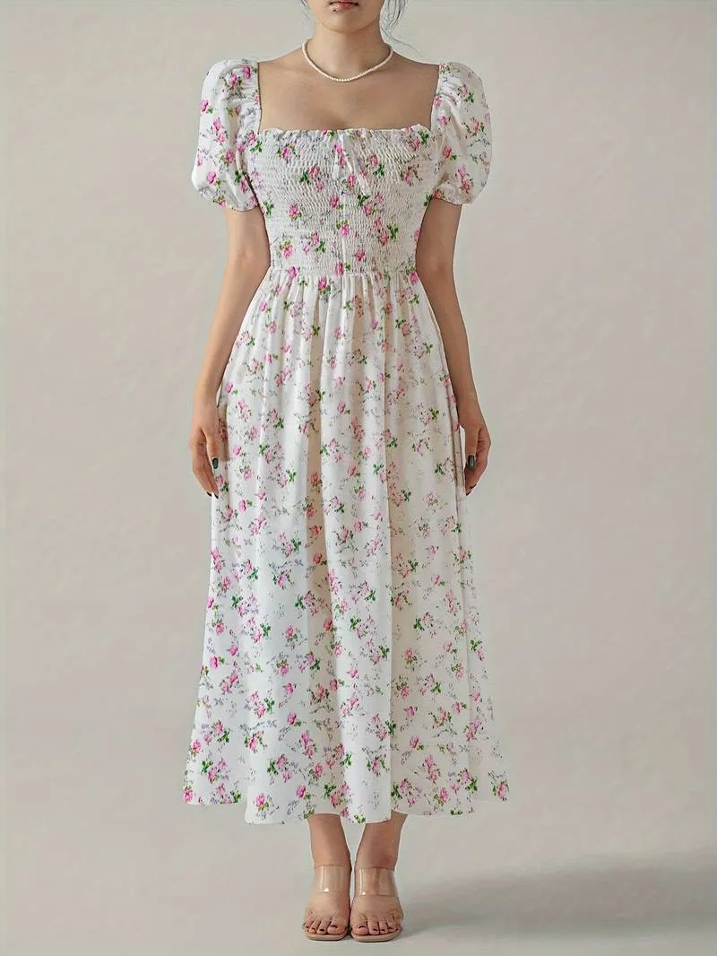Kleid mit Rüschen und Knopf an der Vorderseite