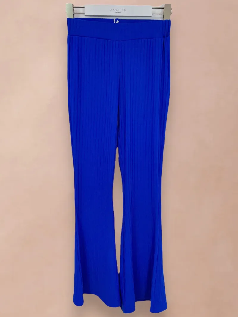 Schlichte Hose